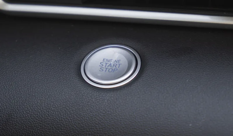 
2025 Hyundai Elantra 1.5L AT Petrol (Chinese Specs) full									