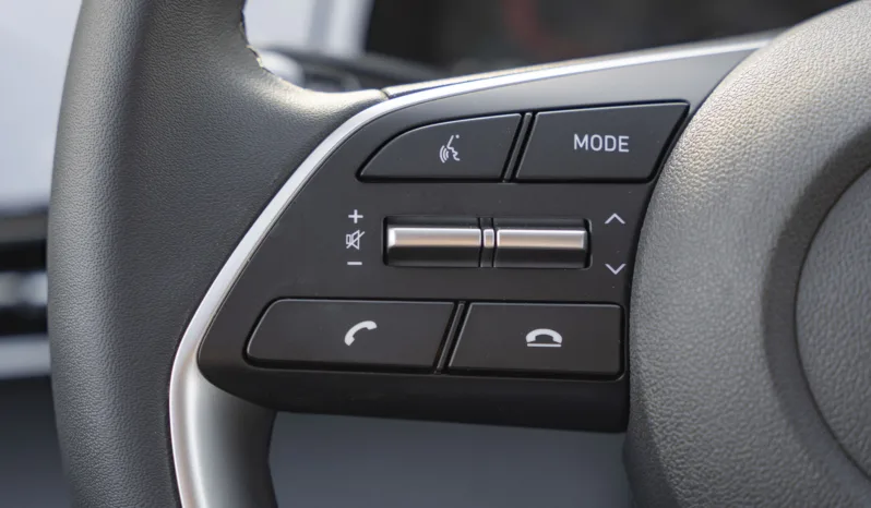 
2025 Hyundai Elantra 1.5L AT Petrol (Chinese Specs) full									