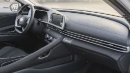 
2025 Hyundai Elantra 1.5L AT Petrol (Chinese Specs) full									