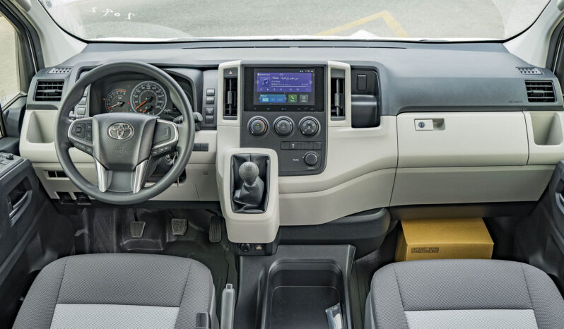 
								2026 Toyota Hiace 3.5L Petrol Manual Transmission High Roof full									