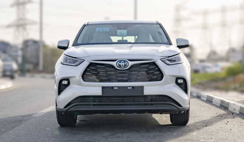 
2026 Toyota Highlander LE 2.5L HEV AT full									