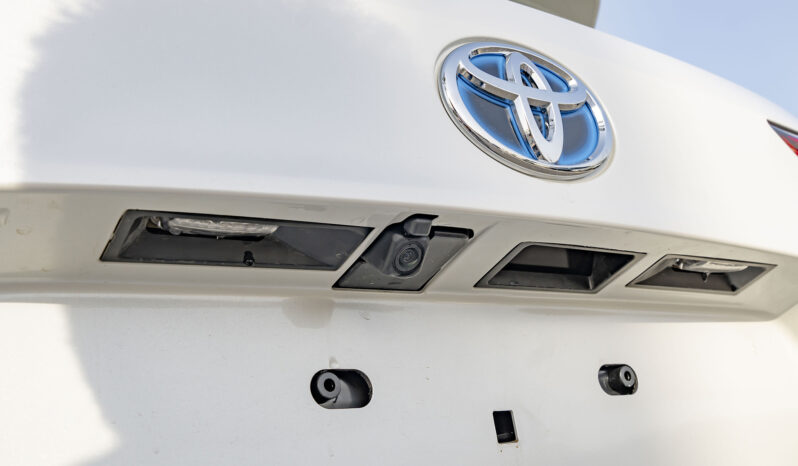 
2026 Toyota Highlander LE 2.5L HEV AT full									