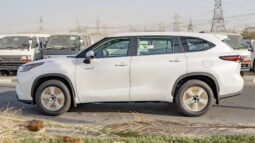 
2026 Toyota Highlander LE 2.5L HEV AT full									