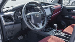 
										2025 Toyota Hilux 2.7L D/C AT Petrol full									