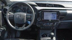 
2025 Toyota Hilux Adventure 4.0L petrol AT full									