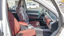 
2025 Toyota Hilux TRD SR5 4.0L Petrol AT full									