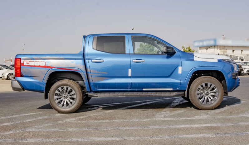
2025 Mitsubishi L200 2.4L Petrol MT – Blue with Black Interior full									