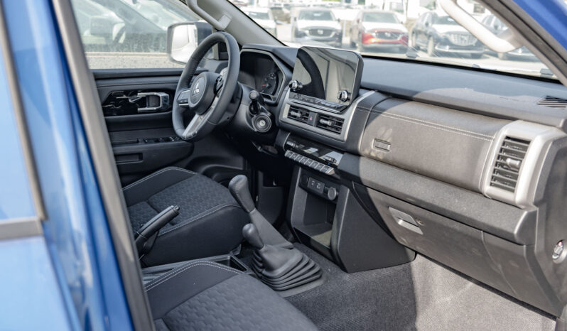 
2025 Mitsubishi L200 2.4L Petrol MT – Blue with Black Interior full									