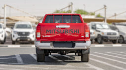 
										2025 Mitsubishi L200 2.4L Petrol MT – Red with Black Interior full									