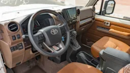 
										2026 Toyota Land Cruiser LC 71 2.8 Diesel Full option (White) full									