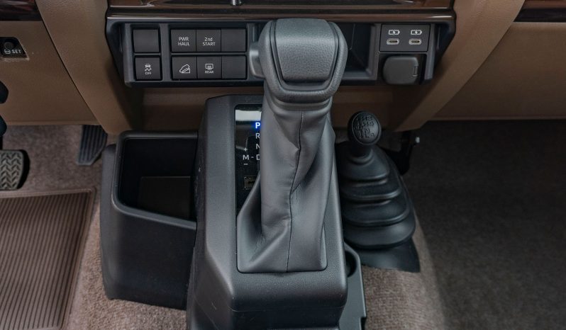 
2026 Toyota Land Cruiser LC 71 2.8L AT Diesel (Silver) full									