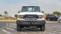 
										2026 Toyota Land Cruiser LC 71 2.8 Diesel Full option (White) full									