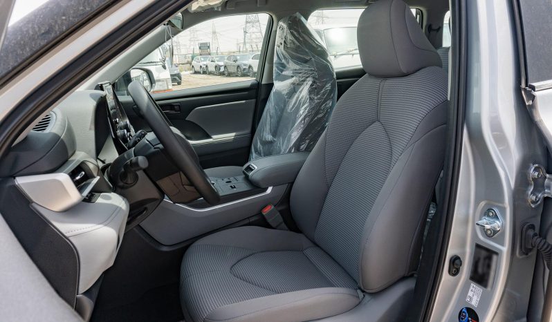 
2026 Toyota Highlander LE 2.5L HEV GCC full									