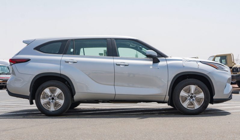 
2026 Toyota Highlander LE 2.5L HEV GCC full									