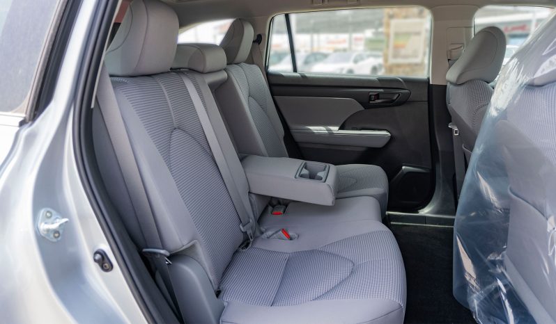 
2026 Toyota Highlander LE 2.5L HEV GCC full									