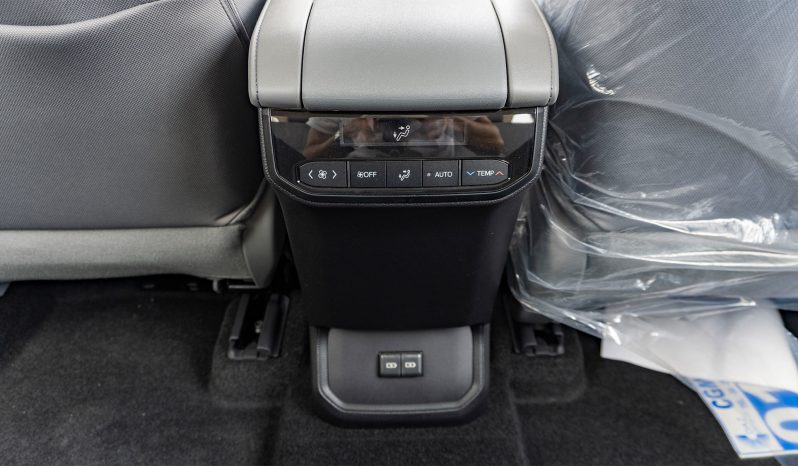 
2026 Toyota Highlander LE 2.5L HEV GCC full									