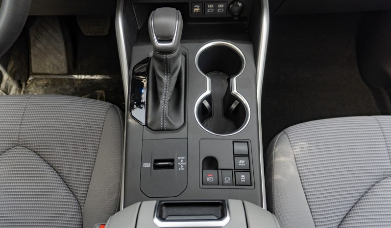 
2026 Toyota Highlander LE 2.5L HEV GCC full									