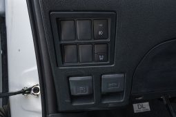 
2026 Toyota Hilux DC 2.7L Petrol AT full									