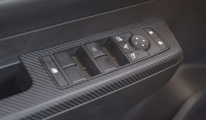 
2025 Mitsubishi L200 2.4L Petrol Manual Transmission full									