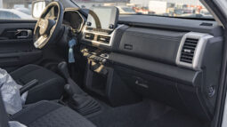 
2025 Mitsubishi L200 2.4L Petrol Manual Transmission full									