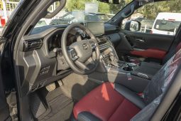 
Toyota LC300 VXR TT 3.5L Petrol 2026 full									