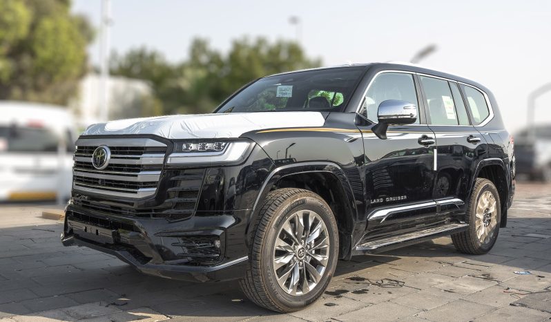 
Toyota LC300 VXR TT 3.5L Petrol 2026 full									