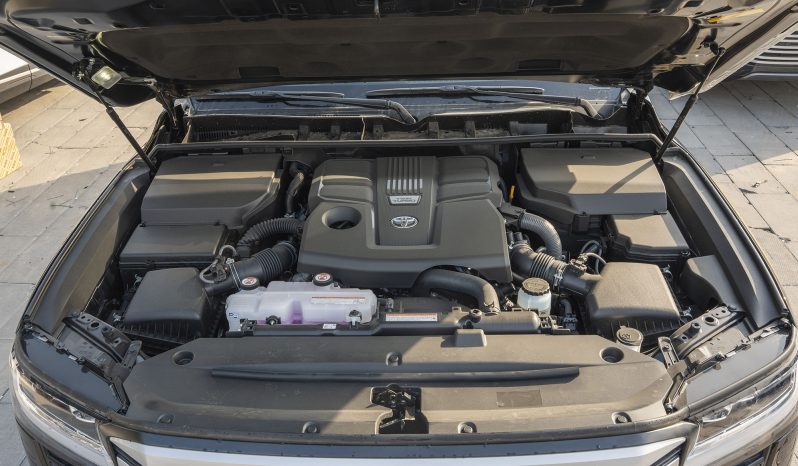 
Toyota LC300 VXR TT 3.5L Petrol 2026 full									