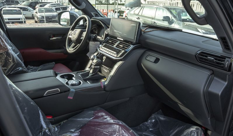 
Toyota LC300 VXR TT 3.5L Petrol 2026 full									