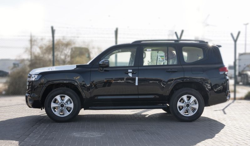 
Toyota Land Cruiser GXR 3.5L petrol 2026 with 360 camera full									