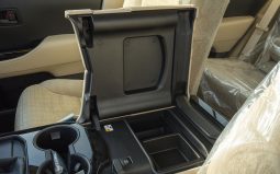 
2026 Toyota Land Cruiser GXR 4.0L AT Petrol (Black-Beige) full									