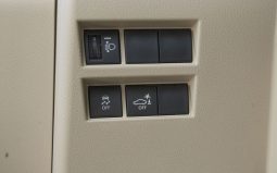 
2026 Toyota Land Cruiser GXR 4.0L AT Petrol (Black-Beige) full									