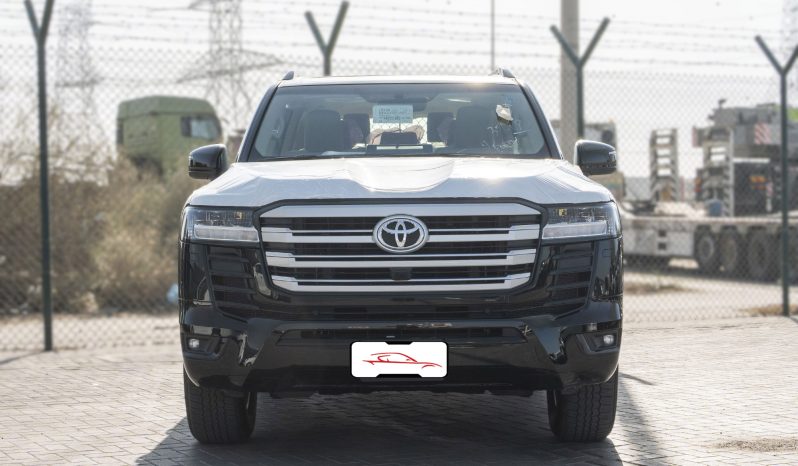 
Toyota Land Cruiser GXR 3.5L petrol 2026 with 360 camera full									