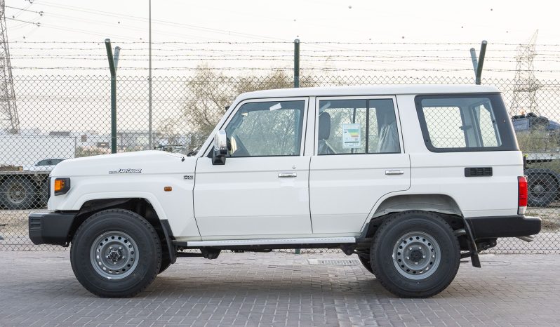 
2026 Toyota LC76 2.8L Diesel MT full									