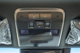 
Lexus LX600 Signature 7 seaters 3.5L petrol 2026 model – green full									