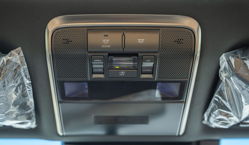 
Lexus LX600 Signature 7 seaters 3.5L petrol 2026 model – green full									