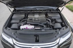 
Lexus LX600 Signature 7 seaters 3.5L petrol 2026 model – green full									