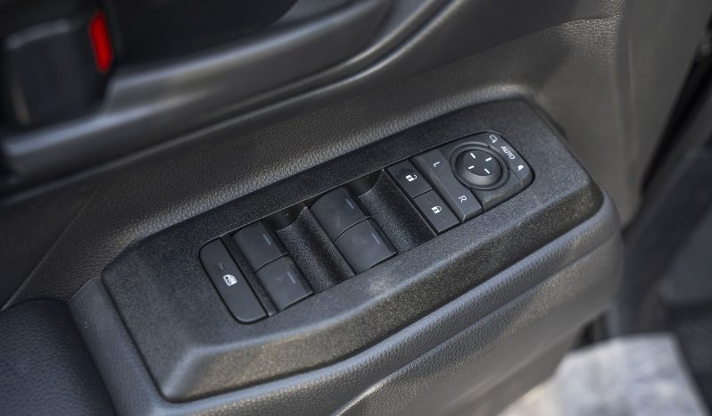 
Toyota Prado T2 2.8L Diesel 2026 AT full									