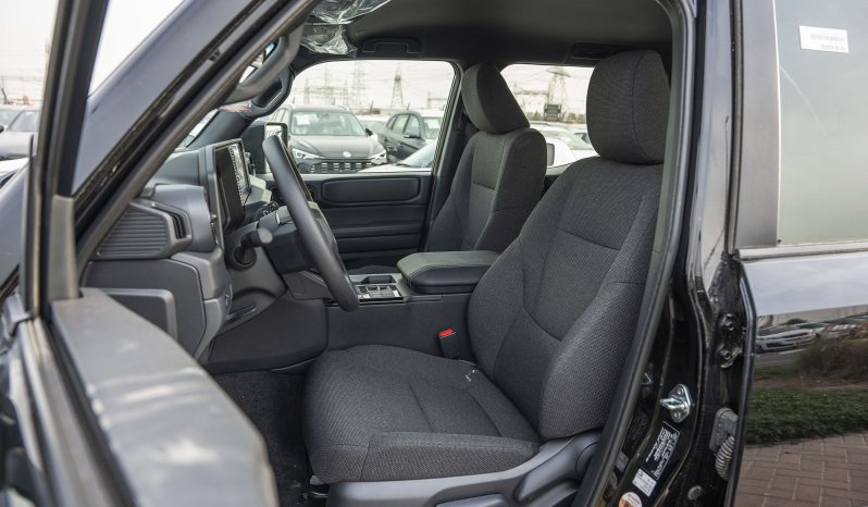 
Toyota Prado T2 2.8L Diesel 2026 AT full									