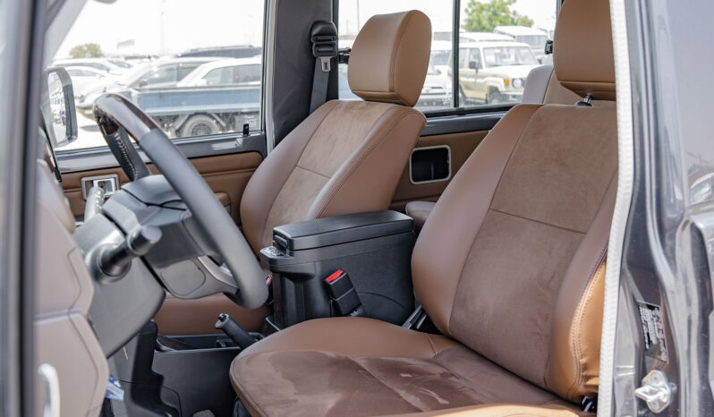 
2026 Toyota Land Cruiser LC 71 4.0L Petrol AT Full Option full									