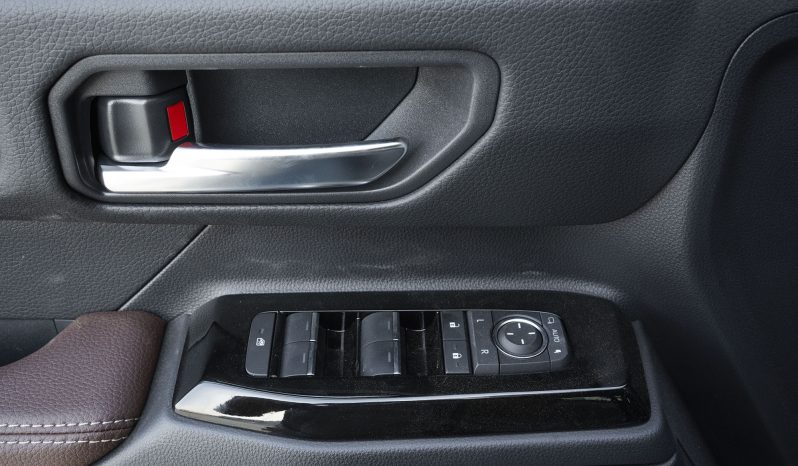 
2026 Toyota Prado Adventure 2.8L Diesel AT full									