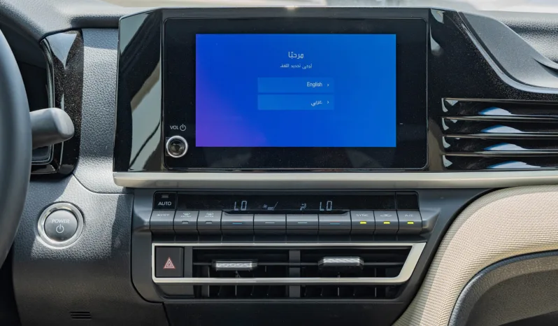 
2026 Toyota Camry LE 2.5L AT Hybrid (Blue) full									