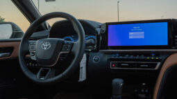 
2026 Toyota Camry Lumiere 2.5L HEV Full option full									