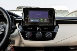 
2025 Toyota Corolla XLI 1.6L AT Petrol (White) full									