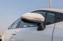 
2025 Toyota Corolla XLI 1.6L AT Petrol (White) full									