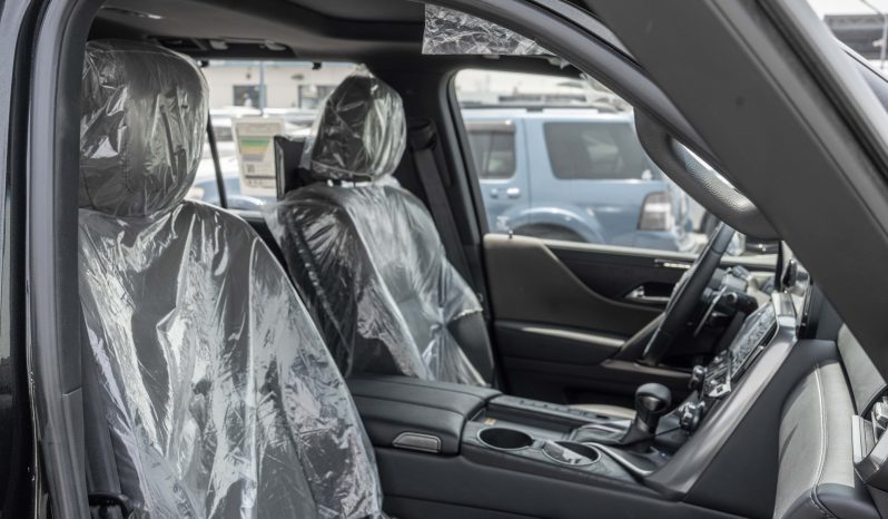 
								2025 Lexus LX600 Over-Trail 3.5L AT Petrol full									