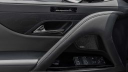 
										2025 Lexus LX600 Over-Trail 3.5L AT Petrol full									