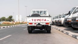 
										2025 Toyota Land Cruiser LC 79 2.8L AT Diesel (White-Brown) full									