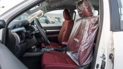 
2025 Toyota Hilux 2.7L AT Petrol (White) full									