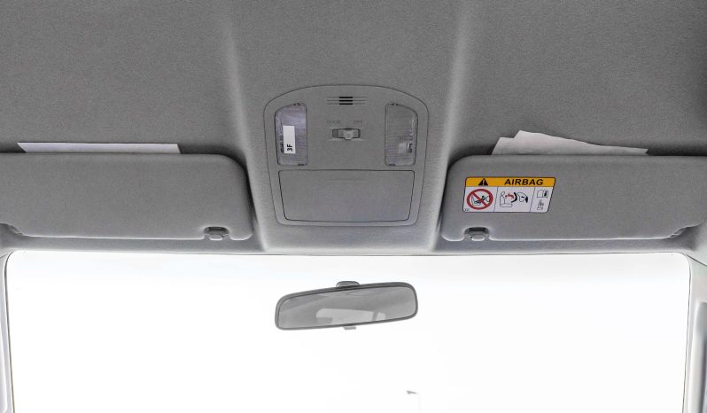 
2025 Toyota Hilux 2.7L AT Petrol (White) full									