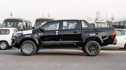 
2025 Toyota Hilux Adventure 4.0L AT Petrol (Black-Black) full									
